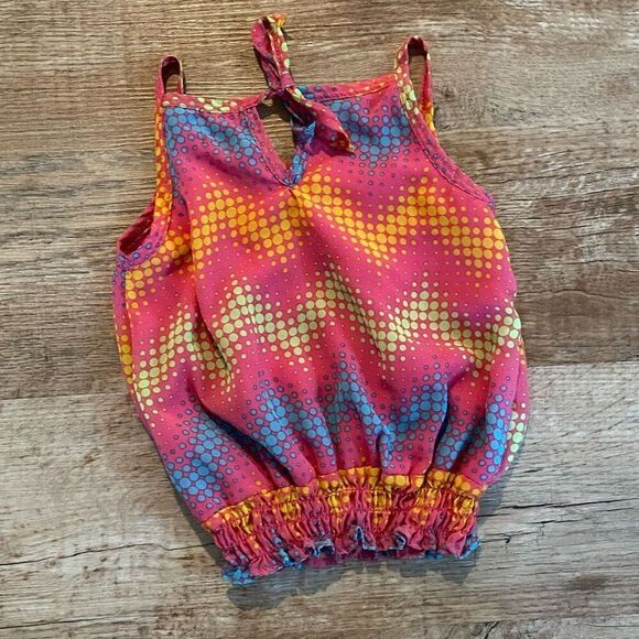 Dollhouse Multicolor geometric sleeveless top size 2T - Picture 5 of 7